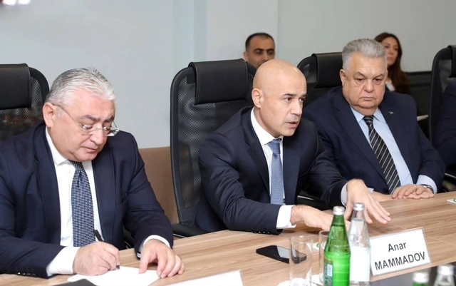 SOCAR Qırğızıstan ilə əməkdaşlıq imkanlarını müzakirə edib — FOTOLAR SOCAR Qırğızıstan ilə əməkdaşlıq imkanlarını müzakirə edib — FOTOLAR