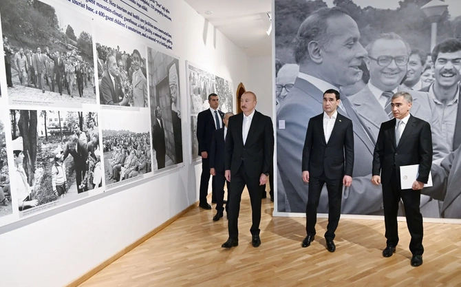 Azərbaycan və Türkmənistan prezidentləri Şuşada Heydər Əliyev və Qarabağ sərgisi ilə tanış olublar — FOTOLAR Azərbaycan və Türkmənistan prezidentləri Şuşada Heydər Əliyev və Qarabağ sərgisi ilə tanış olublar — FOTOLAR