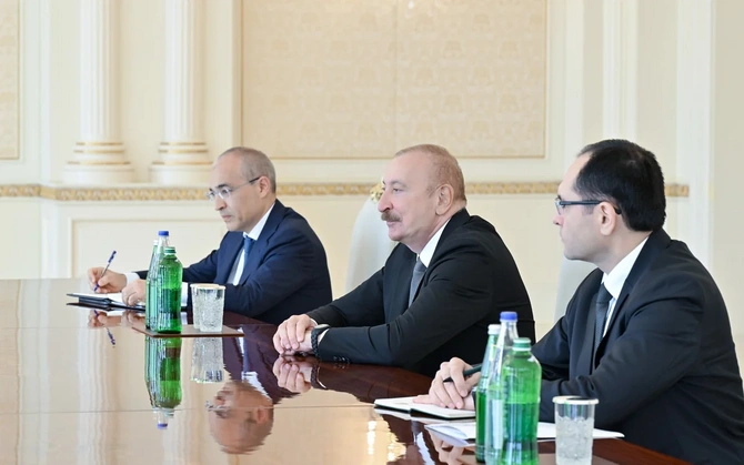 Prezident John Deere şirkətinin nümayəndə heyətini qəbul etdi — FOTOLAR