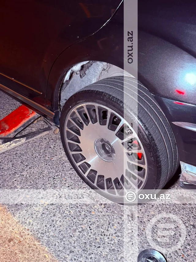 Bakıda çökən yol sürücüyə 800 manata başa gəldi — VİDE/FOTO