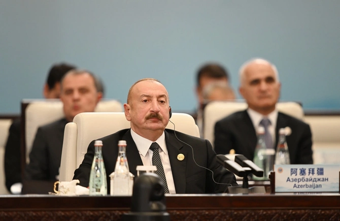 İlham Əliyev ŞƏT plyus formatında görüşdə çıxış etdi — FOTOLAR (YENİLƏNİB) İlham Əliyev ŞƏT plyus formatında görüşdə çıxış etdi — FOTOLAR (YENİLƏNİB)