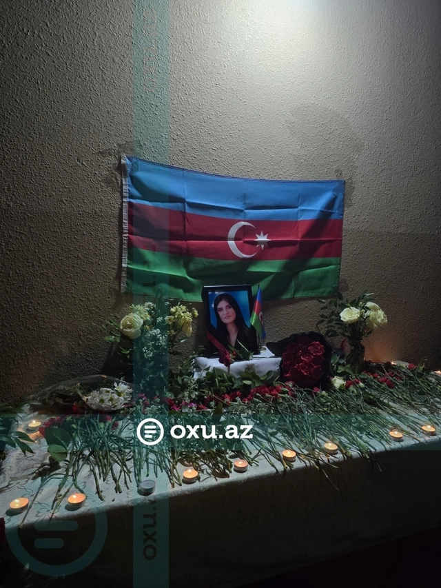 Təyyarə qəzasında həlak olan Hökumə Əliyevanın xatirəsi yad edilir — FOTOLAR Təyyarə qəzasında həlak olan Hökumə Əliyevanın xatirəsi yad edilir — FOTOLAR