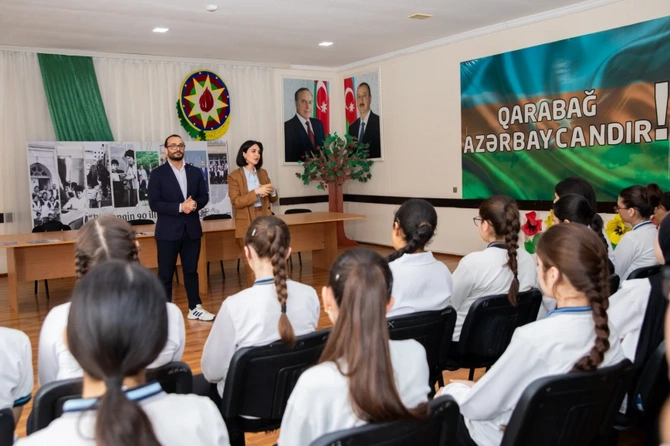 ADY məktəblilər üçün növbəti maarifləndirmə tədbiri keçirdi — FOTOLAR ADY məktəblilər üçün növbəti maarifləndirmə tədbiri keçirdi — FOTOLAR