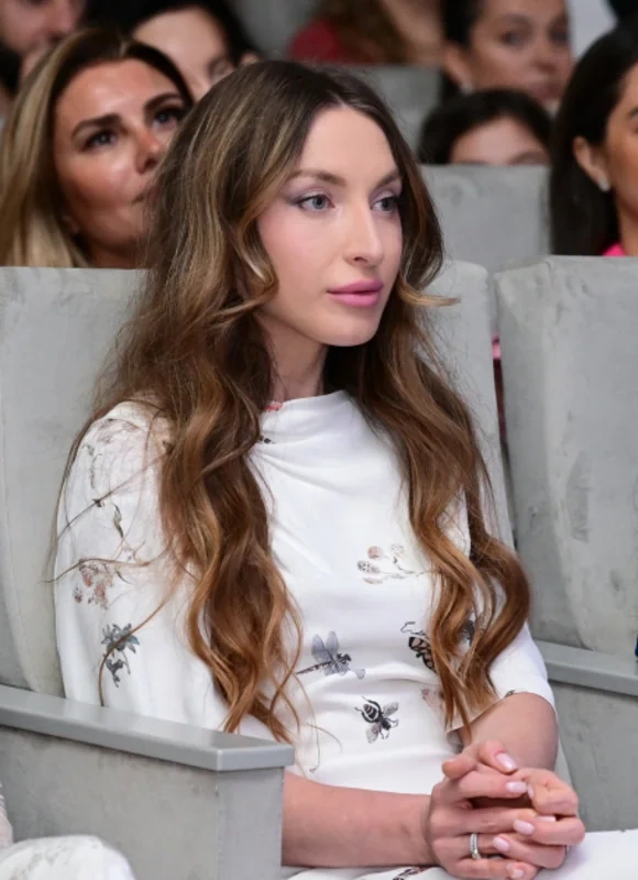 Leyla Əliyeva və Alyona Əliyeva Müstəqillik Gününə həsr olunmuş konserti izləyiblər — FOTOLAR