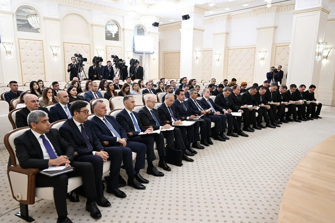 Azərbaycan və Türkmənistan prezidentləri mətbuata bəyanatlarla çıxış ediblər — FOTOLAR (YENİLƏNİB) Azərbaycan və Türkmənistan prezidentləri mətbuata bəyanatlarla çıxış ediblər — FOTOLAR (YENİLƏNİB)