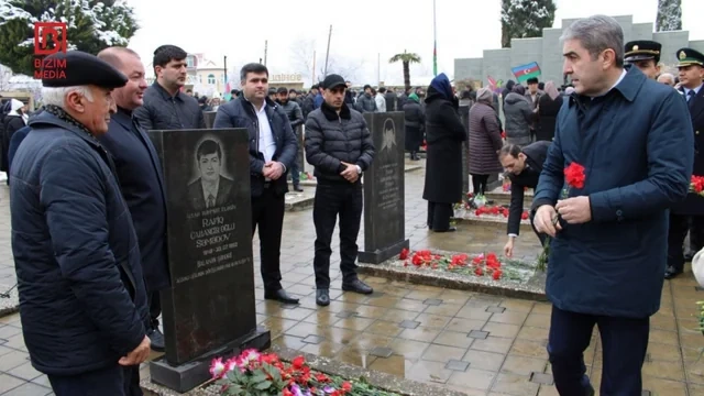 Şəhid oğluna yüksək vəzifə verildi — FOTOLAR Şəhid oğluna yüksək vəzifə verildi — FOTOLAR