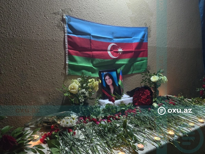 Təyyarə qəzasında həlak olan Hökumə Əliyevanın xatirəsi yad edilir — FOTOLAR Təyyarə qəzasında həlak olan Hökumə Əliyevanın xatirəsi yad edilir — FOTOLAR