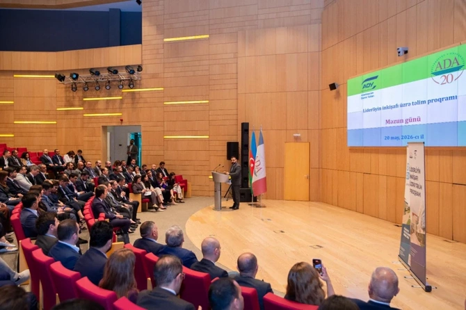 ADY və ADA Universitetinin “Liderlərin İnkişafı Proqramı” uğurla yekunlaşdı — FOTOLAR