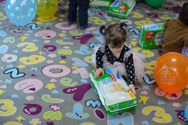 Molfix markası Azərsun Holdinqlə birgə uşaq evində sosial layihə keçirib — FOTOLAR