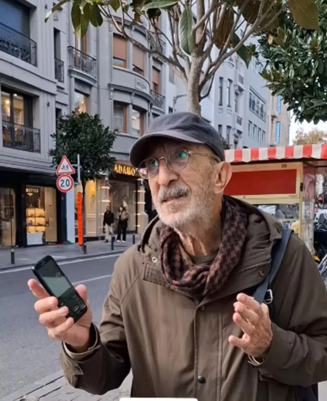“Üvey Baba”nın Halili son halı ilə təəccübləndirdi — FOTOLAR