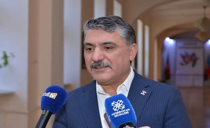 Ağzına gələni yazanların heç birindən əskik oğlan deyil... — Çətir tutan əməkdaşla bağlı AÇIQLAMA Ağzına gələni yazanların heç birindən əskik oğlan deyil... — Çətir tutan əməkdaşla bağlı AÇIQLAMA