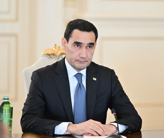 İlham Əliyevin Türkmənistan Prezidenti ilə geniş tərkibdə görüşü olub — FOTOLAR (YENİLƏNİB)