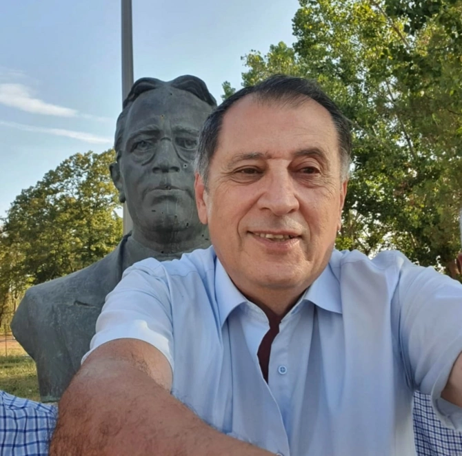 Baba Vəziroğlu: “Şuşada olanda demək olar ki, yatmırdıq” Baba Vəziroğlu: “Şuşada olanda demək olar ki, yatmırdıq”