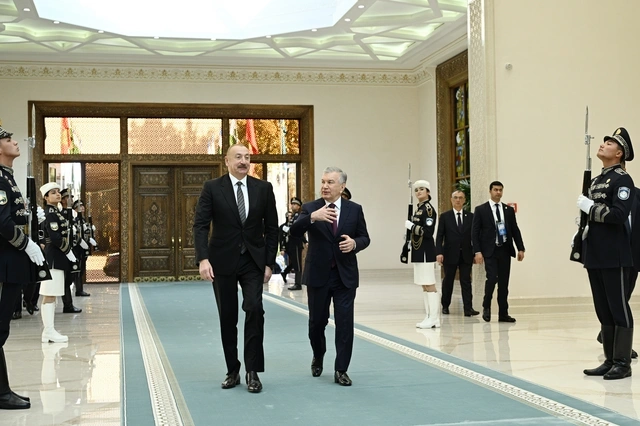 Daşkənddə İlham Əliyevin Özbəkistan prezidenti ilə təkbətək görüşü olub — FOTOLAR Daşkənddə İlham Əliyevin Özbəkistan prezidenti ilə təkbətək görüşü olub — FOTOLAR