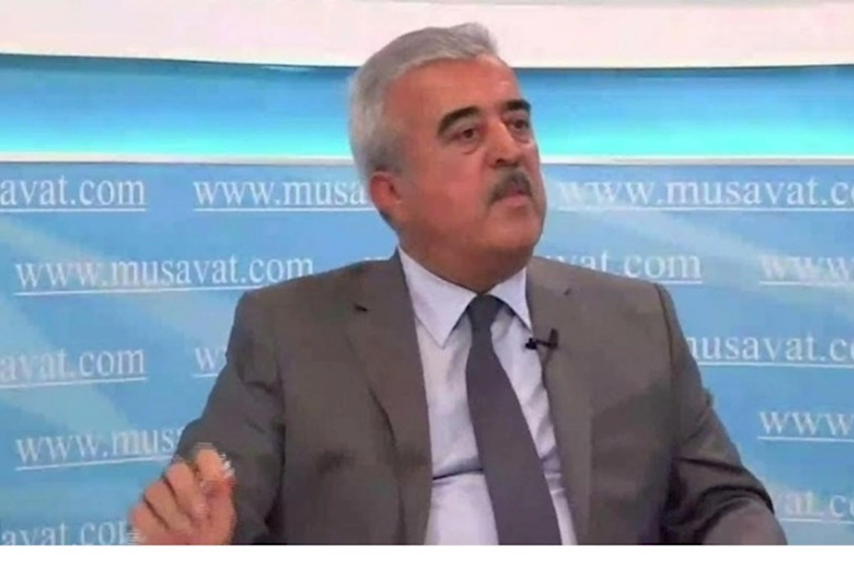 Etibar Məmmədovdan İran açıqlaması: “O jurnalistlər xüsusi xidmət orqanlarına məlumat ötürür, bizdə isə...”