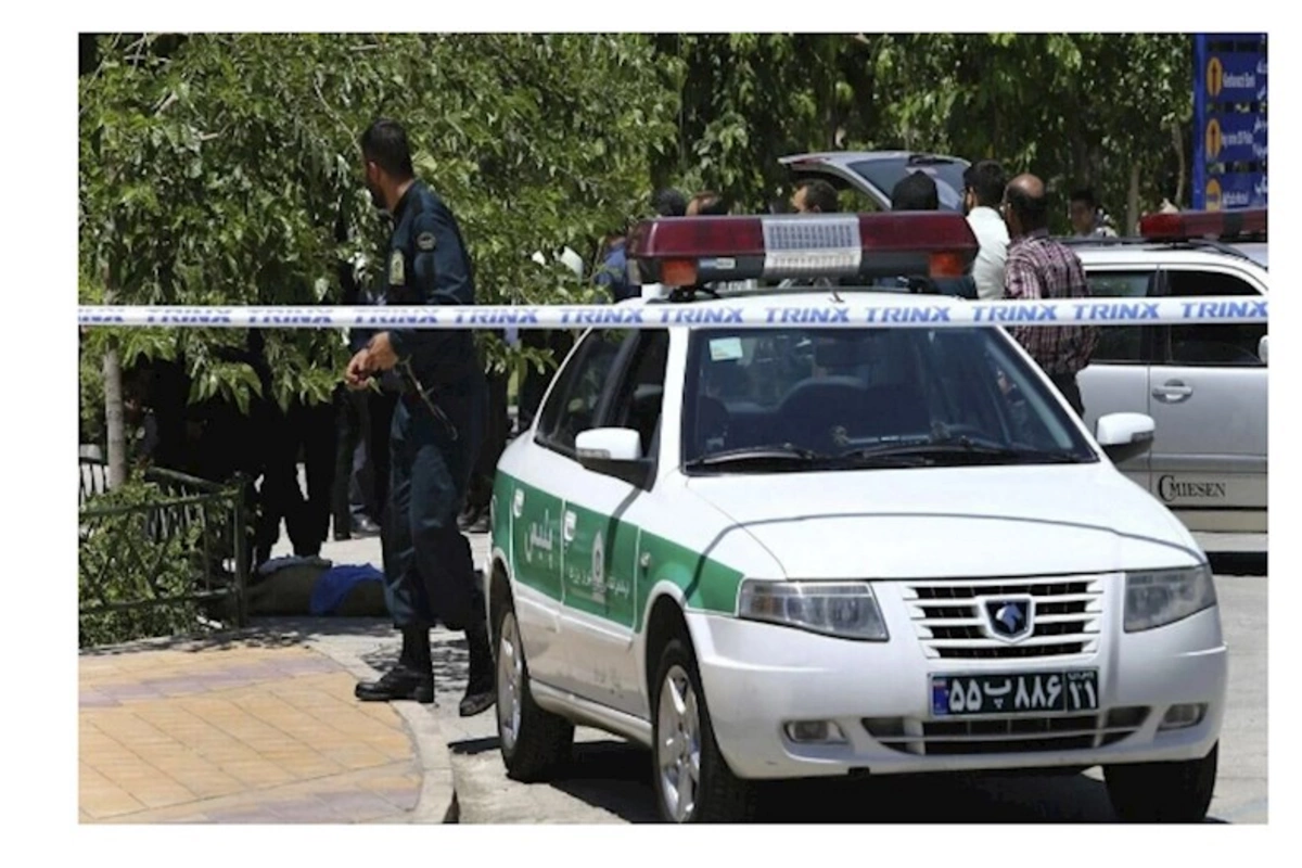 İranda polis rəisi öldürüldü
