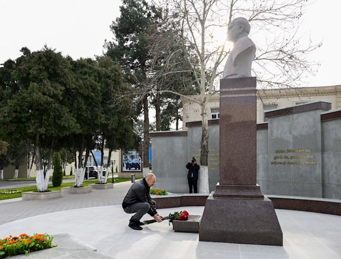 İlham Əliyev Tərtər elektromexanika zavodunun yenidənqurmadan sonra açılışında iştirak etdi — FOTOLAR (YENİLƏNİB) İlham Əliyev Tərtər elektromexanika zavodunun yenidənqurmadan sonra açılışında iştirak etdi — FOTOLAR (YENİLƏNİB)