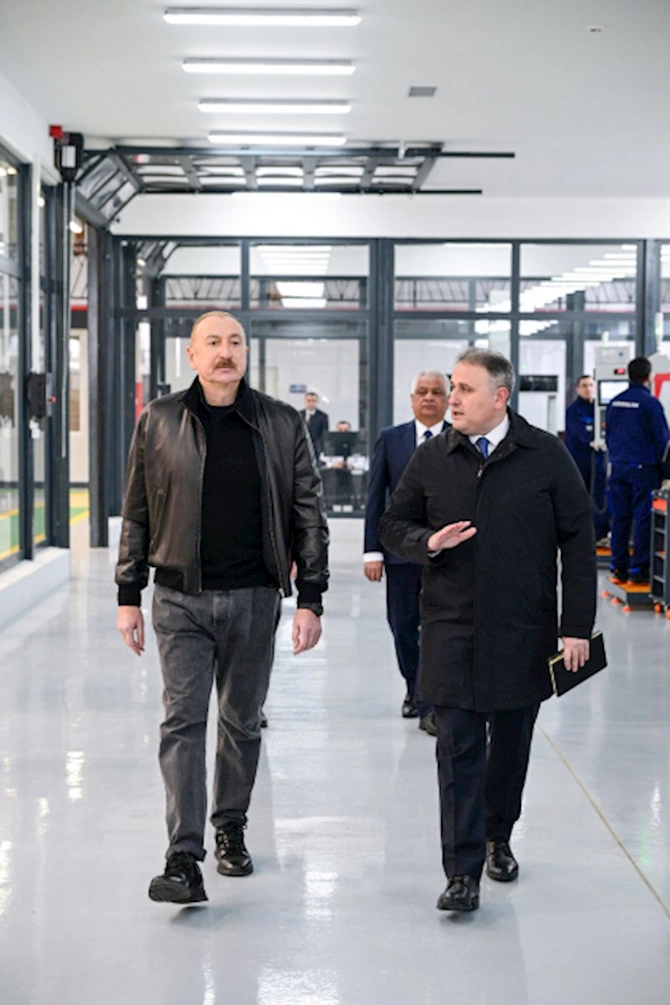 İlham Əliyev Tərtər elektromexanika zavodunun yenidənqurmadan sonra açılışında iştirak etdi — FOTOLAR (YENİLƏNİB) İlham Əliyev Tərtər elektromexanika zavodunun yenidənqurmadan sonra açılışında iştirak etdi — FOTOLAR (YENİLƏNİB)