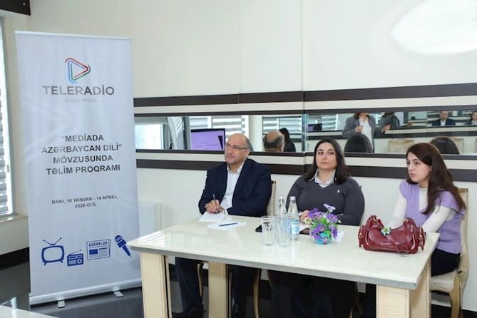 Teleradio Akademiyasında “Mediada Azərbaycan dili” mövzusunda təlimlərin növbəti mərhələsi təşkil olunub — FOTOLAR