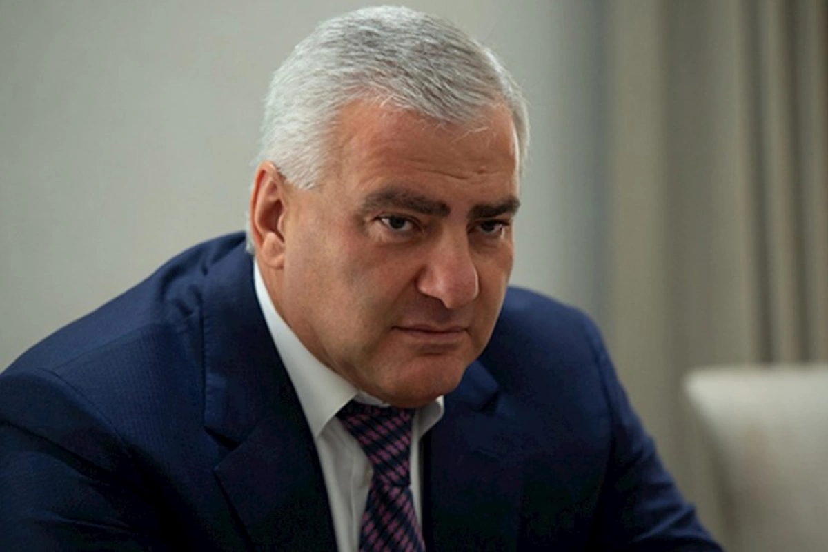 Karapetyan ev dustağlığına buraxıldı