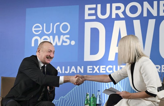 Prezident Euronewsa müsahibə verdi — FOTOLAR (YENİLƏNİB) Prezident Euronewsa müsahibə verdi — FOTOLAR (YENİLƏNİB)