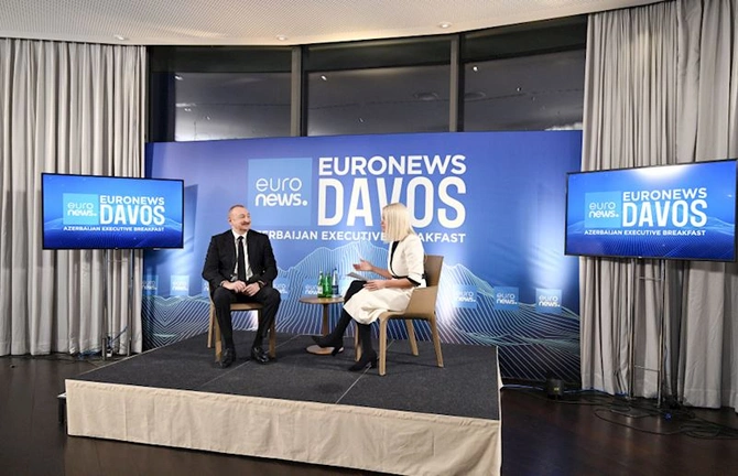 Prezident Euronewsa müsahibə verdi — FOTOLAR (YENİLƏNİB) Prezident Euronewsa müsahibə verdi — FOTOLAR (YENİLƏNİB)