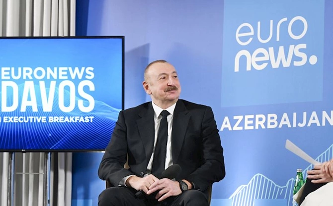 Prezident Euronewsa müsahibə verdi — FOTOLAR (YENİLƏNİB) Prezident Euronewsa müsahibə verdi — FOTOLAR (YENİLƏNİB)