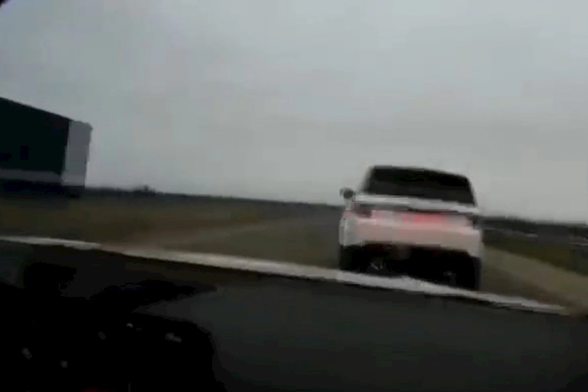“Range Rover”lə təhlükəli manevr edən sürücü həbs olunub — VİDEO