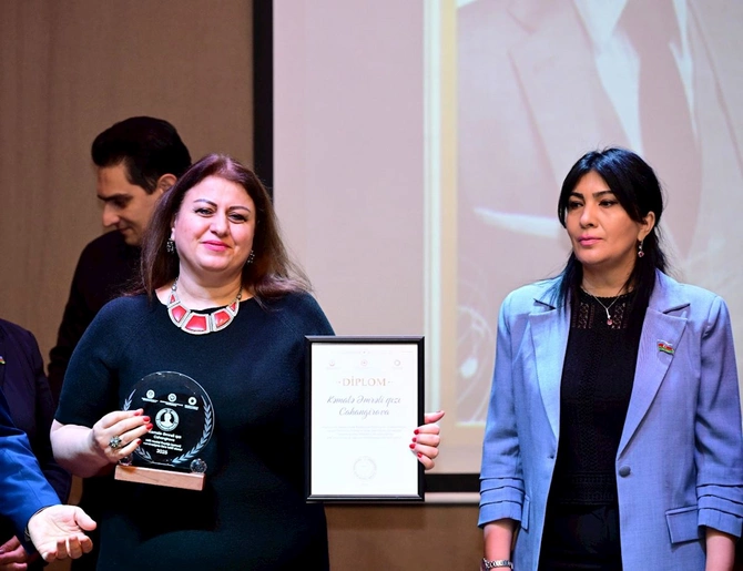 Üzeyir Hacıbəyli Mükafatının qalibləri təltif olundu — FOTOLAR Üzeyir Hacıbəyli Mükafatının qalibləri təltif olundu — FOTOLAR