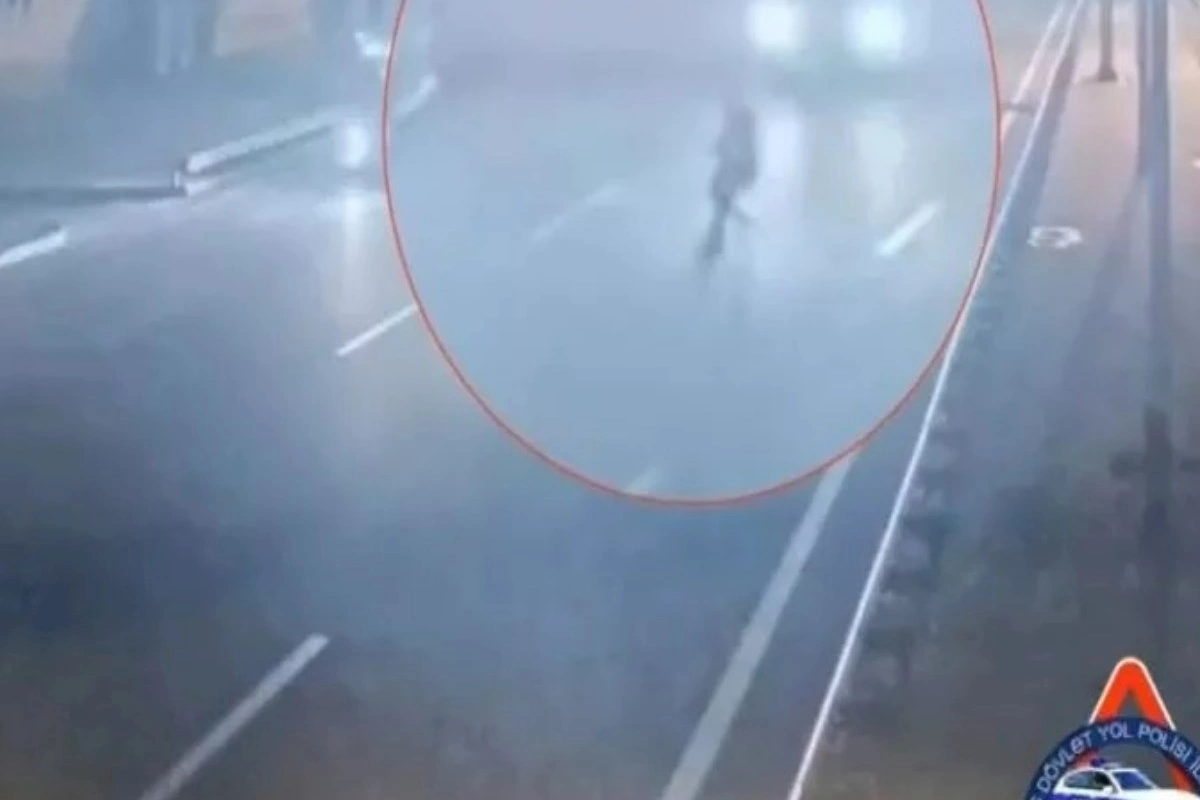 Bakıda maşın gecə yolu keçən qadını vurub öldürdü — HƏSSAS GÖRÜNTÜLƏR