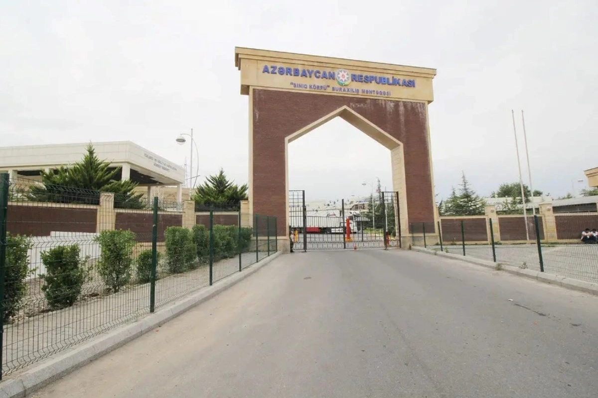 Quru sərhədlərin payızda açılma ehtimalı nə qədərdir? — Açıqlama