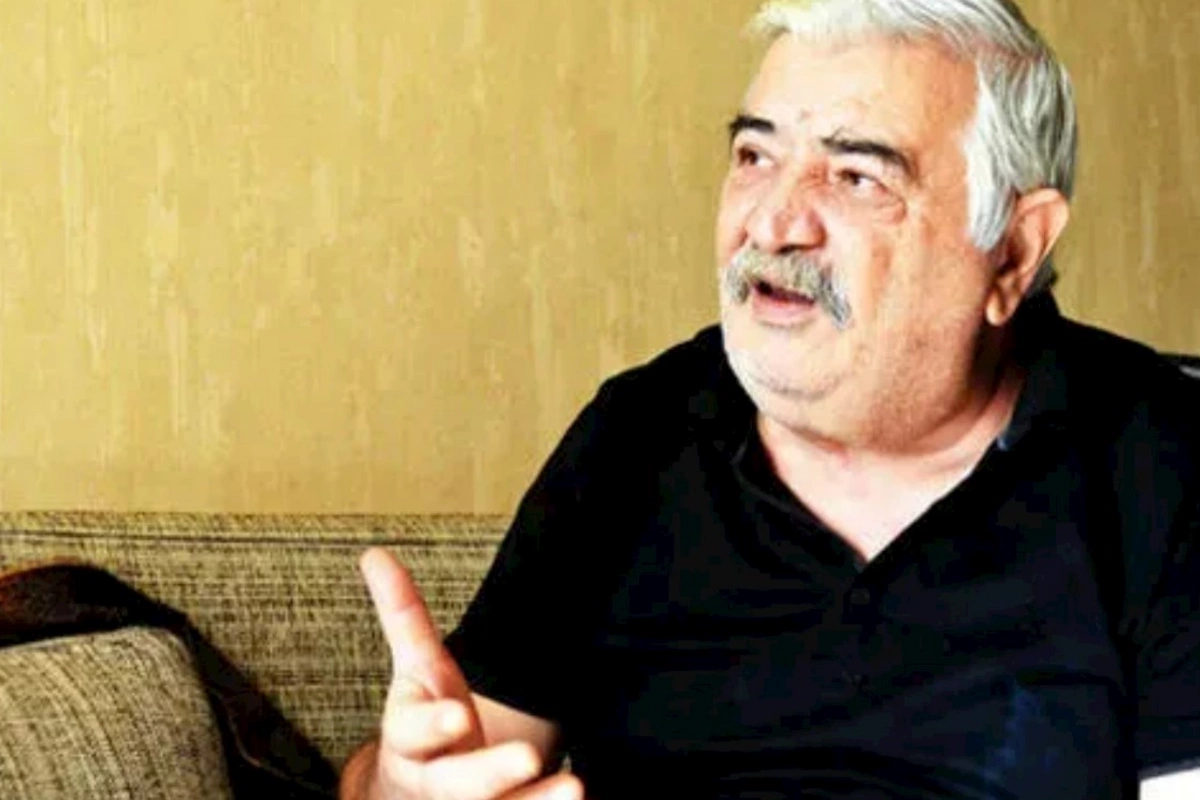 Fazil Mustafaya deyin, gedib Oğuznaməni oxusun — Keçmiş təhsil naziri