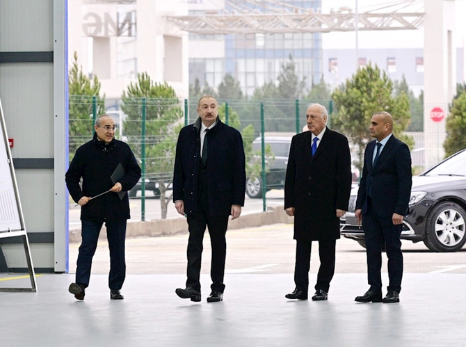 Prezident Sumqayıtda açılışda iştirak etdi — FOTOLAR