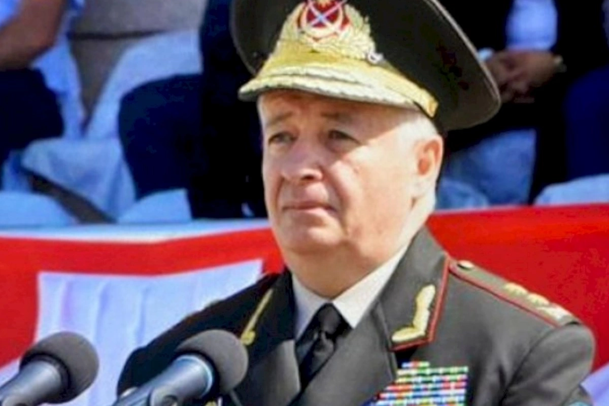 İcra başçısının müavini vəzifəsindən çıxarılan şəxs generalın qardaşıdır — FOTO