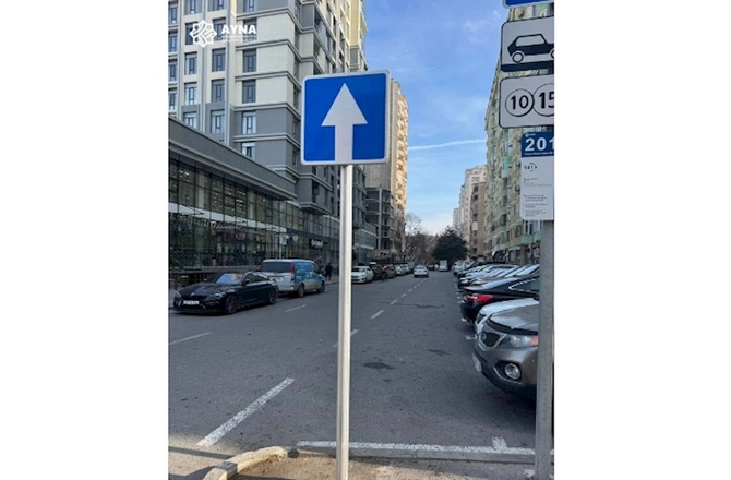Bakının bəzi ərazilərində yol hərəkəti yenidən təşkil edilib — FOTOLAR
