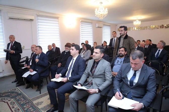 Sevindik Hətəmov növbəti vətəndaş qəbulu keçirdi — FOTOLAR