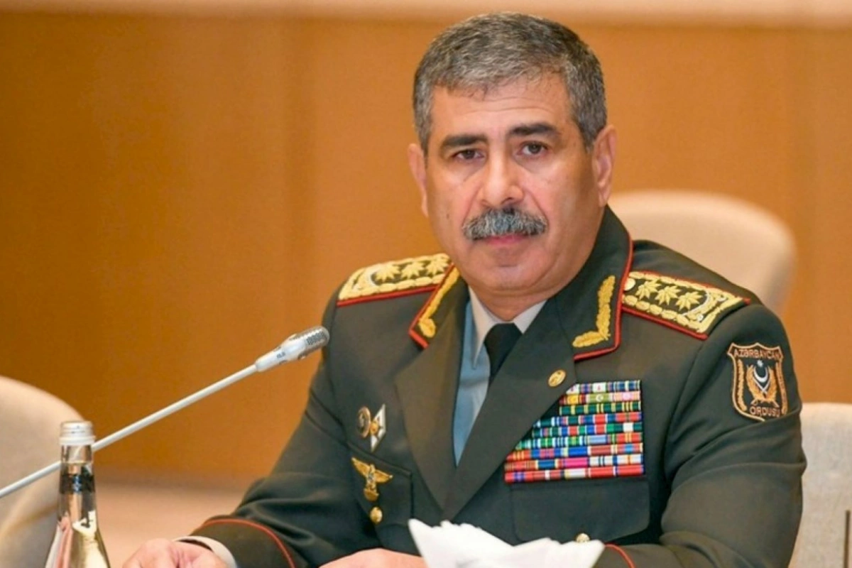 Zakir Həsənov “papanin hospitalı”nın rəisini işdən çıxardı — FOTO