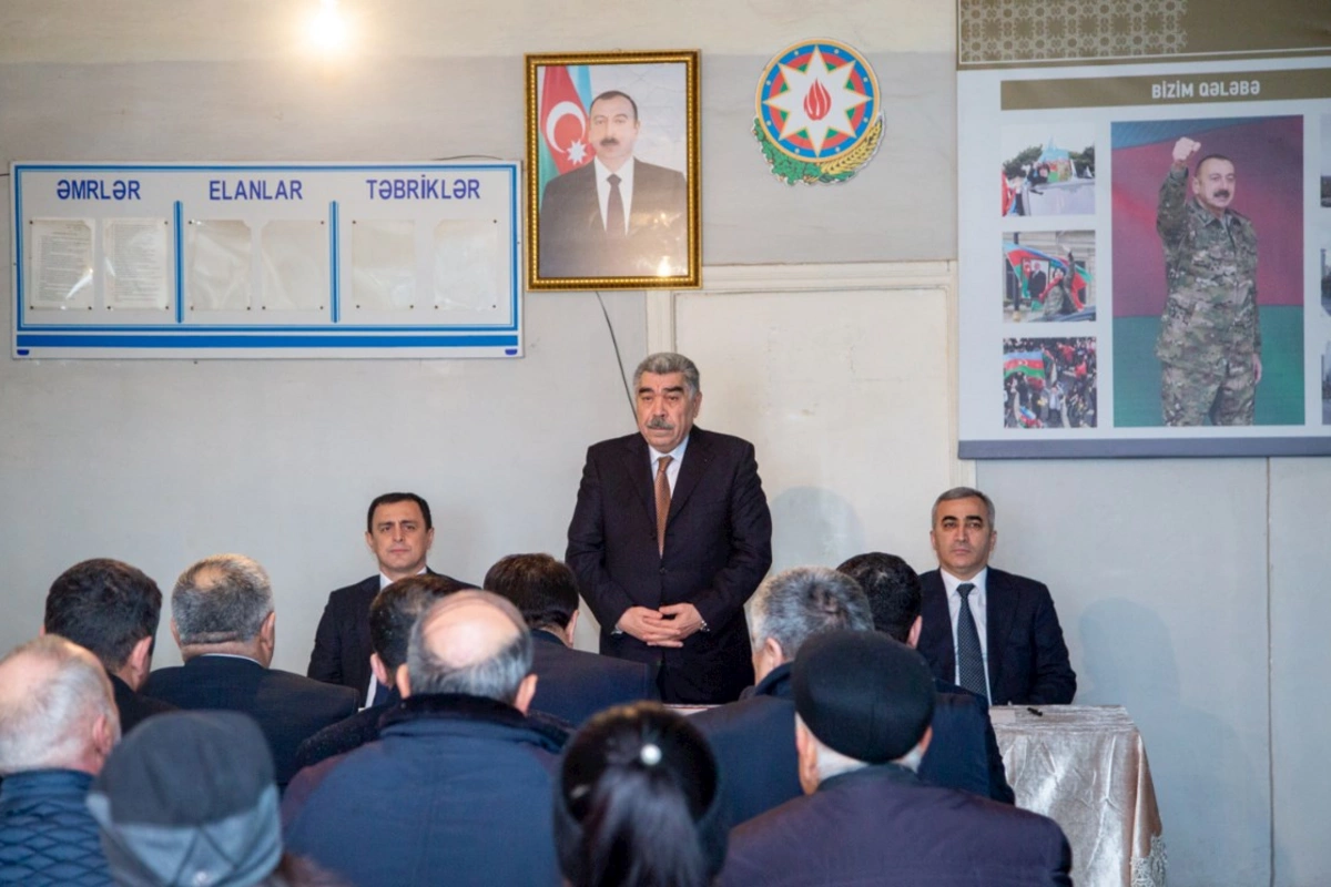 Rüstəm Xəlilov daha bir kənddə səyyar qəbul keçirdi — FOTOLAR