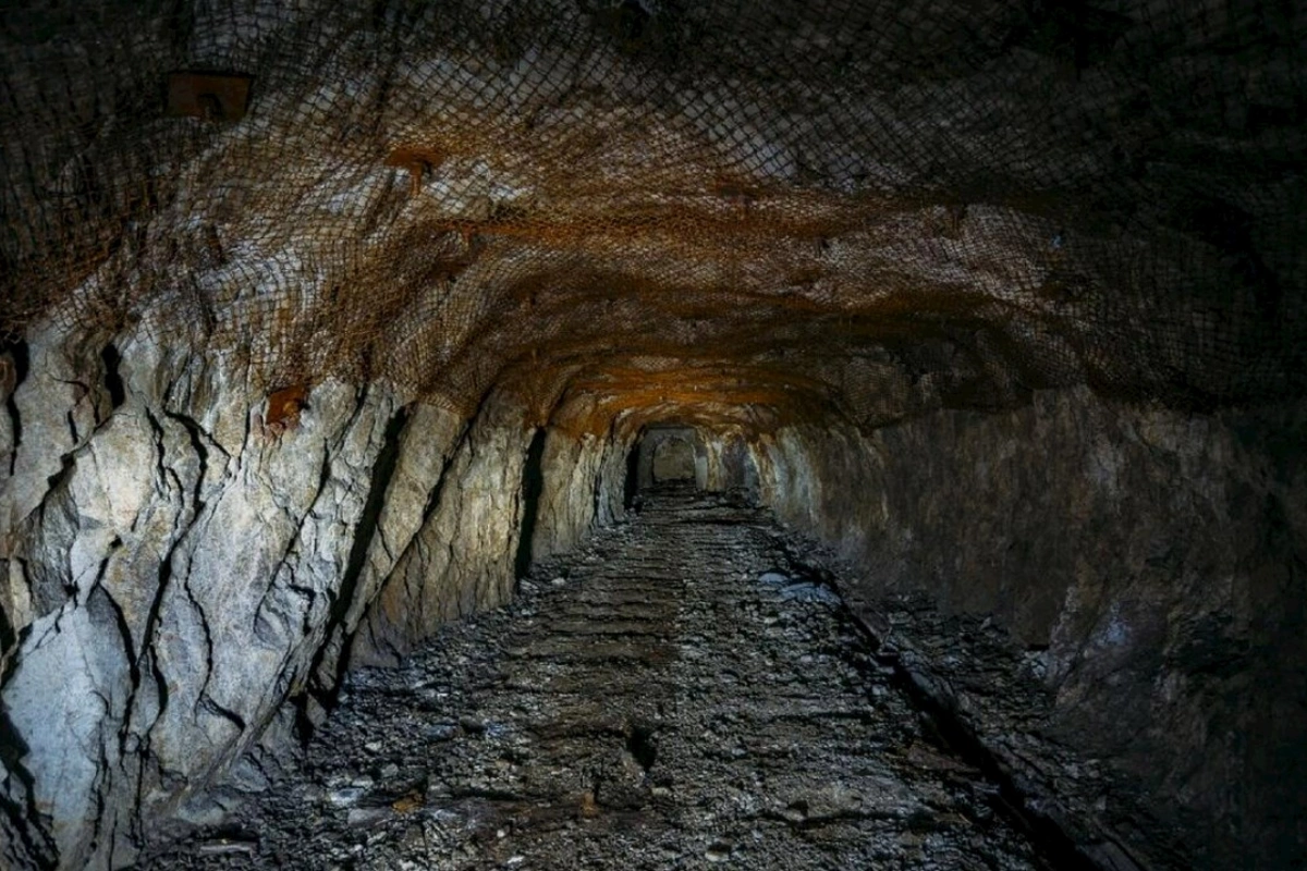 Bayır şəhərdə “Kubinkaya” və “İçərişəhərə” aparan tunellər aşkarlanıb? — AÇIQLAMA