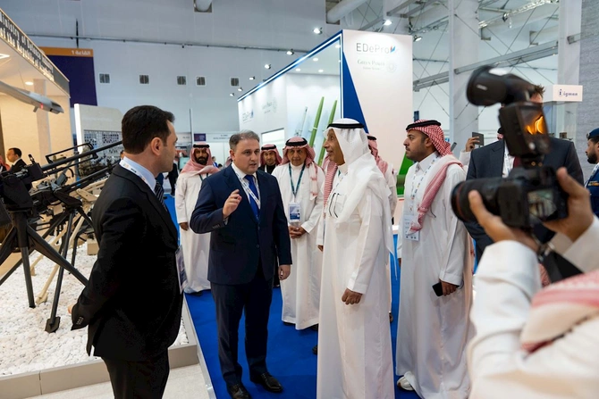 World Defence Show 2026: Beynəlxalq tərəfdaşlarla görüşlər davam etdirilir — FOTOLAR