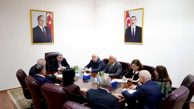 Salyan RİH yanında İctimai Şuranın yeni ildə ilk iclası keçirildi — FOTOLAR Salyan RİH yanında İctimai Şuranın yeni ildə ilk iclası keçirildi — FOTOLAR
