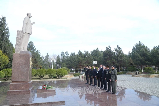 Hacıqabulda peşə bayramı qeyd olundu — FOTOLAR Hacıqabulda peşə bayramı qeyd olundu — FOTOLAR