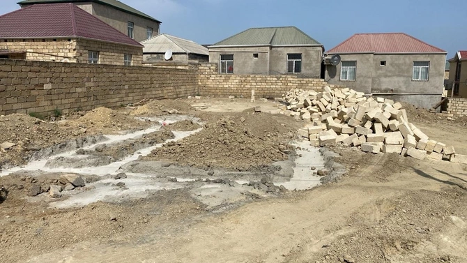 Abşeronda qanunsuz aparılan tikinti işlərinin qarşısı alındı — FOTOLAR Abşeronda qanunsuz aparılan tikinti işlərinin qarşısı alındı — FOTOLAR