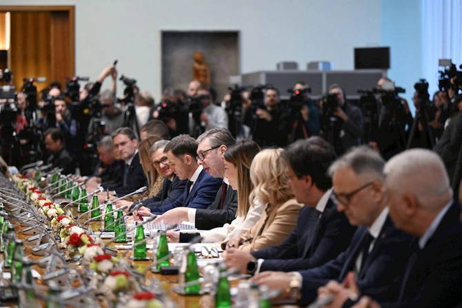 Azərbaycan və Serbiya arasında Strateji Tərəfdaşlıq Şurasının 1-ci iclası keçirilir — FOTOLAR Azərbaycan və Serbiya arasında Strateji Tərəfdaşlıq Şurasının 1-ci iclası keçirilir — FOTOLAR