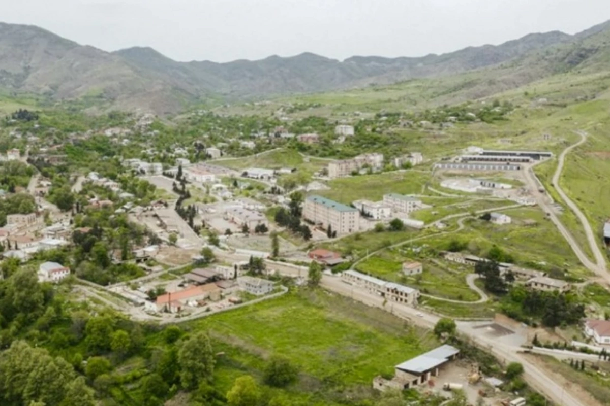 Daha 60 ailə Qarabağa yola salındı