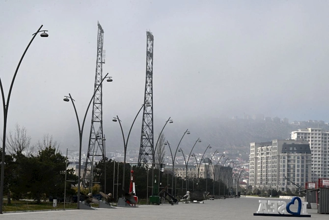 Dumanlı havanın yaz ovqatı — FOTOREPORTAJ