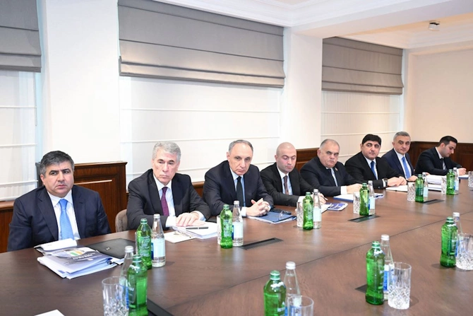 Azərbaycan Respublikasının Korrupsiyaya qarşı mübarizə üzrə Komissiyasının iclası keçirilib — FOTOLAR