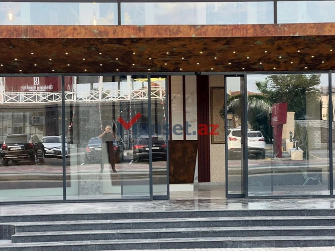 Sabiq icra başçısı lüks sauna tikdirdi — Fəhlələrin pulunu vermədi