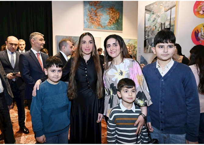 Leyla və Arzu Əliyevalar MAMA Ana təbiət beynəlxalq incəsənət sərgisində — FOTOLAR
