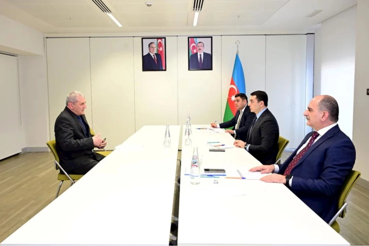 Mədəniyyət naziri Qaxda vətəndaş qəbulu keçirib — FOTOLAR